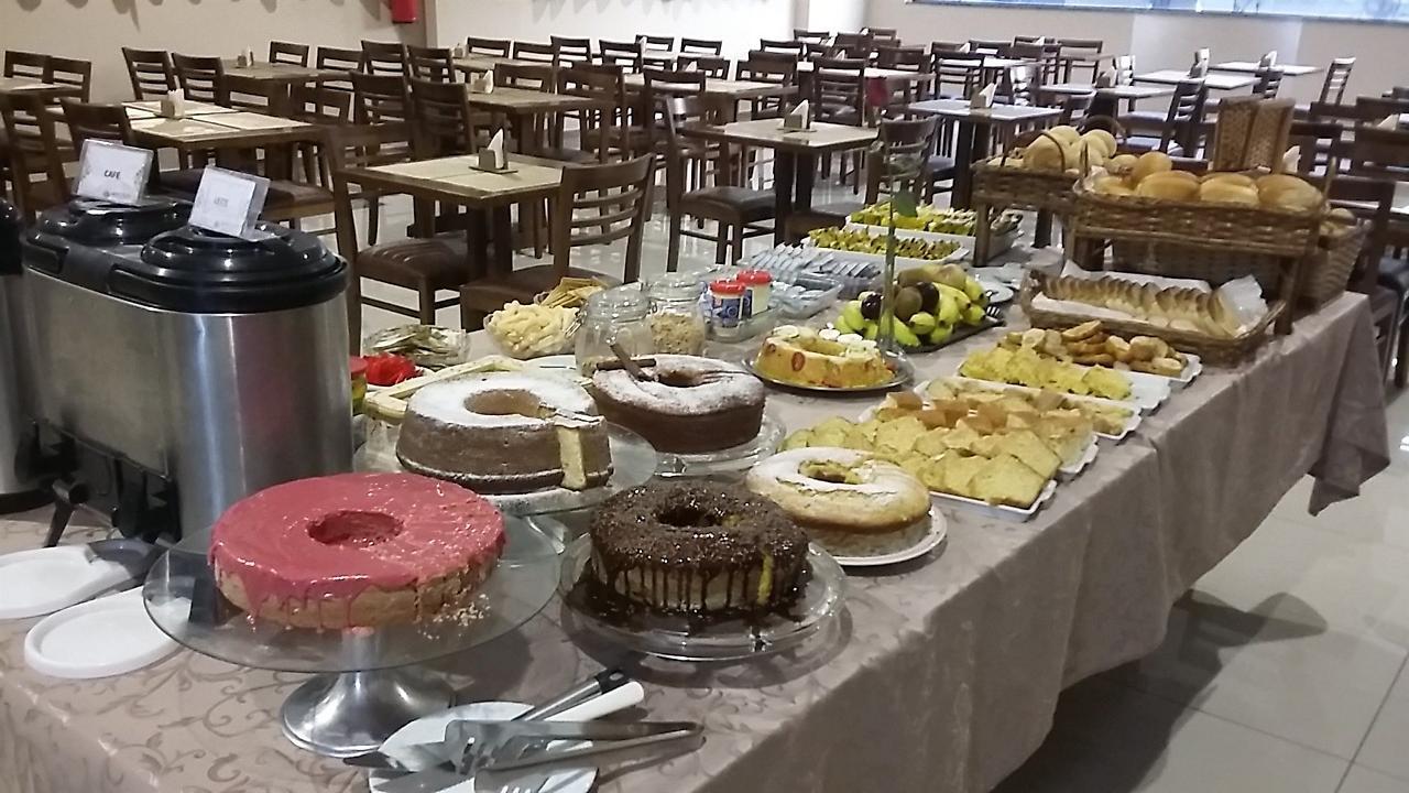 Hotel Mont Rey São Vicente Exteriör bild