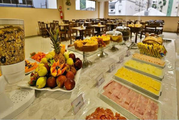 Hotel Mont Rey São Vicente Exteriör bild